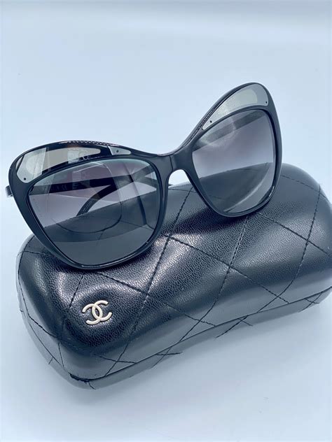 chanel 5377|CHANEL 5377 501/56 Black Acetate Oversized Sunglasses .